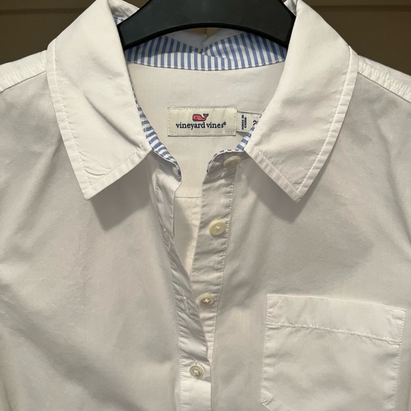 Vineyard Vines Women's White Button Down Shirt - Picture 3 of 5